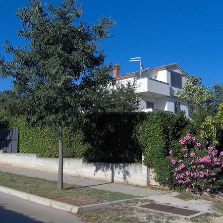 Apartment Elinor 2 Rovinj Exterior photo