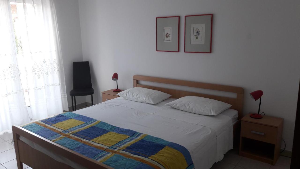 Apartment Elinor 2 Rovinj Exterior photo