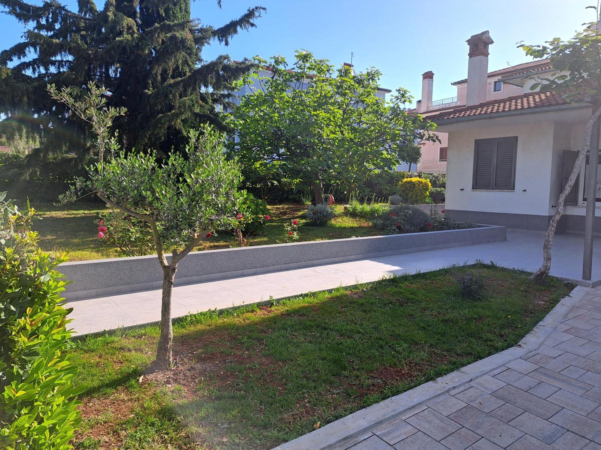 Apartment Elinor 2 Rovinj Exterior photo